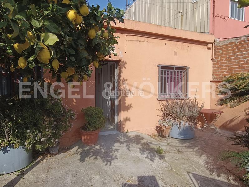 Foto a4c1c28d-dd5b-49ba-9b02-f04290fa0091. Terrain résidentiel dans Bonavista Badalona