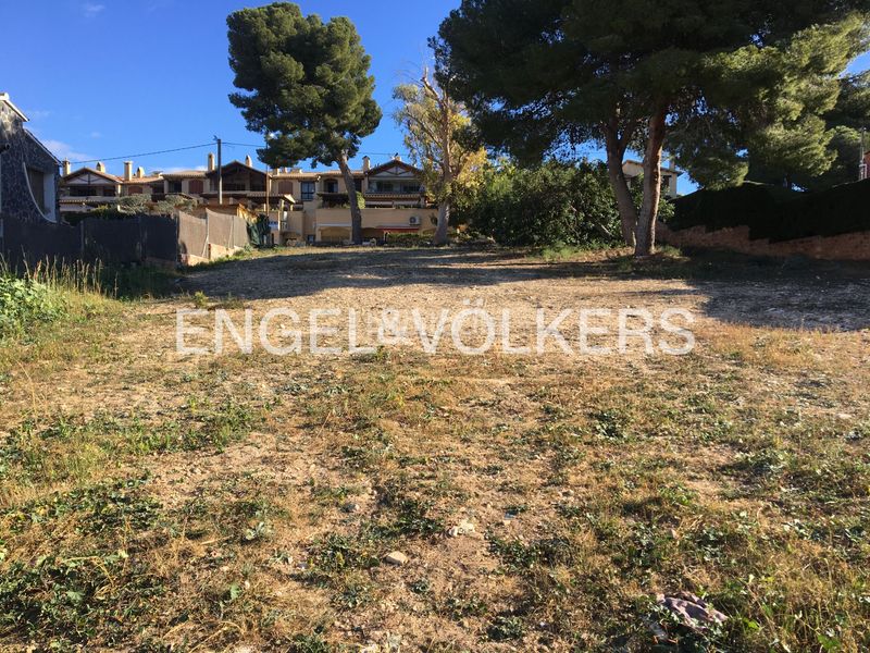 Foto 8a96280d-e95e-4871-9597-05651a51a5b9. Terreny residencial a Roda de Barà