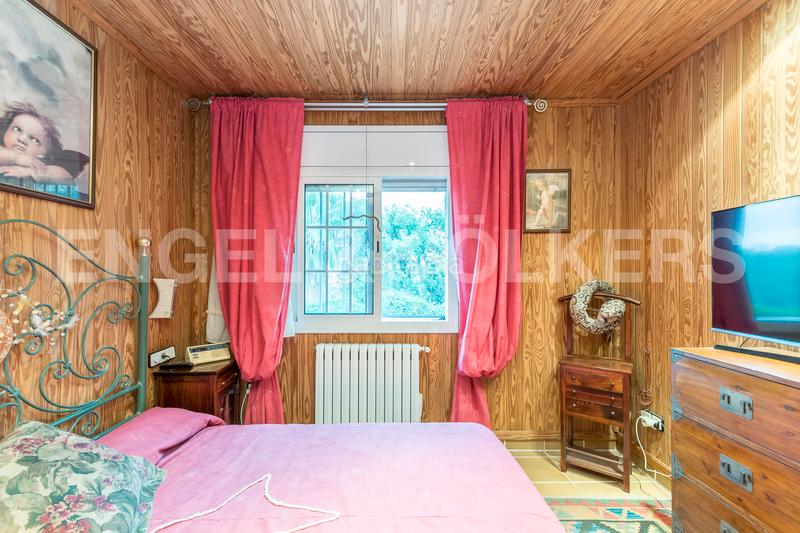 Foto 30f44b7d-edf6-4bd6-8745-dd50423bb015. Casa amplia casa en el centro de castellnou en Castellnou-Can Mir-Can Solà Rubí