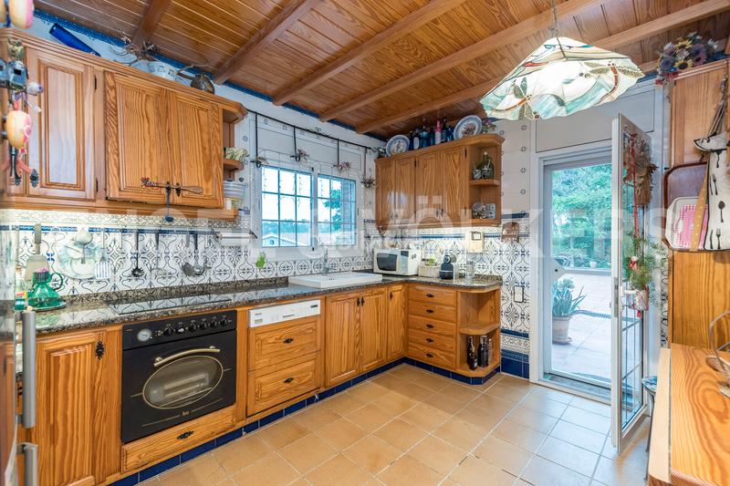 Foto 5bbd7043-4a2b-4aab-a380-93c0ea155e21. Casa amplia casa en el centro de castellnou en Castellnou-Can Mir-Can Solà Rubí