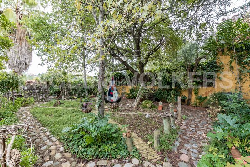 Foto 5cac4bb3-93ea-45d4-9b39-d153f2a8c2bc. Casa amplia casa en el centro de castellnou en Castellnou-Can Mir-Can Solà Rubí