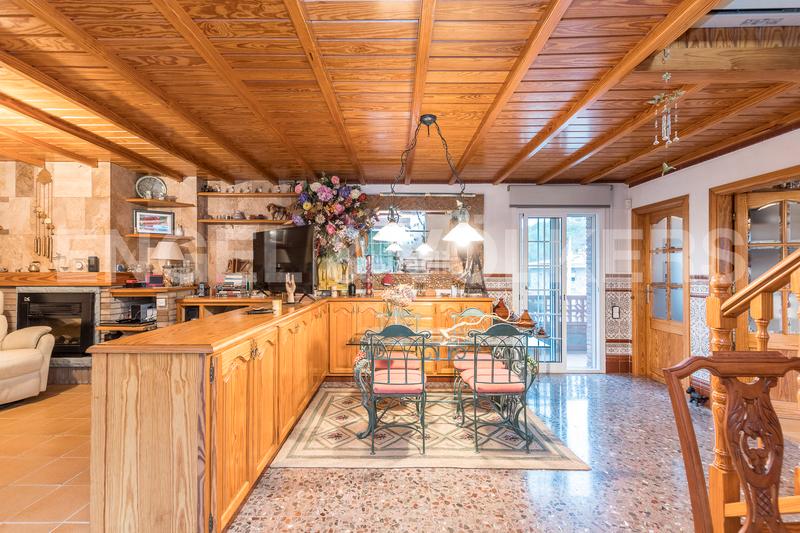 Foto 7aa4a113-17f5-44b2-9c5c-c8b020bfd91e. Casa amplia casa en el centro de castellnou en Castellnou-Can Mir-Can Solà Rubí