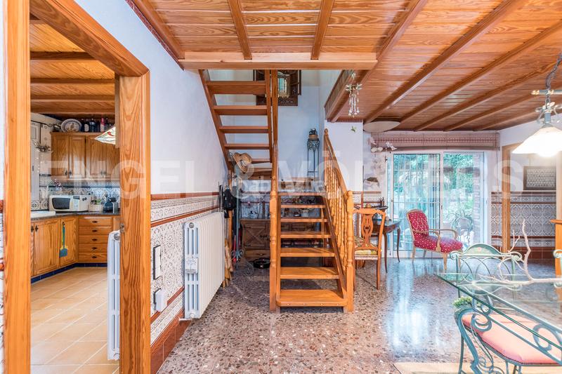 Foto 964d524c-81c3-4da5-87a2-b318034d6430. Casa amplia casa en el centro de castellnou en Castellnou-Can Mir-Can Solà Rubí