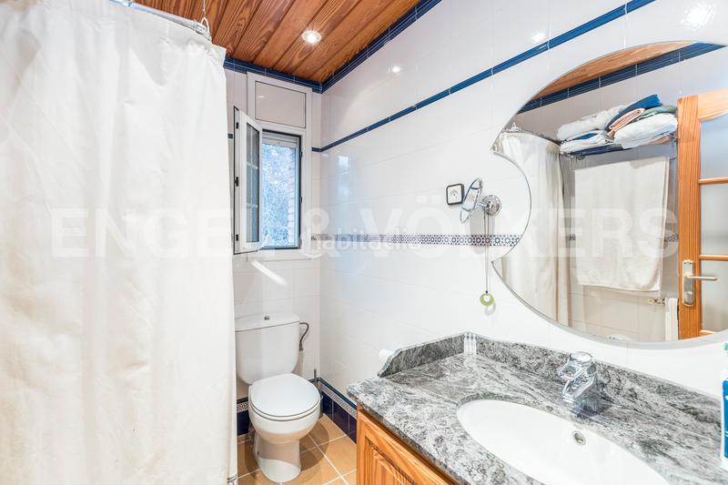 Foto e54d2254-025f-4d43-b62f-a4c392eacd2f. Casa amplia casa en el centro de castellnou en Castellnou-Can Mir-Can Solà Rubí