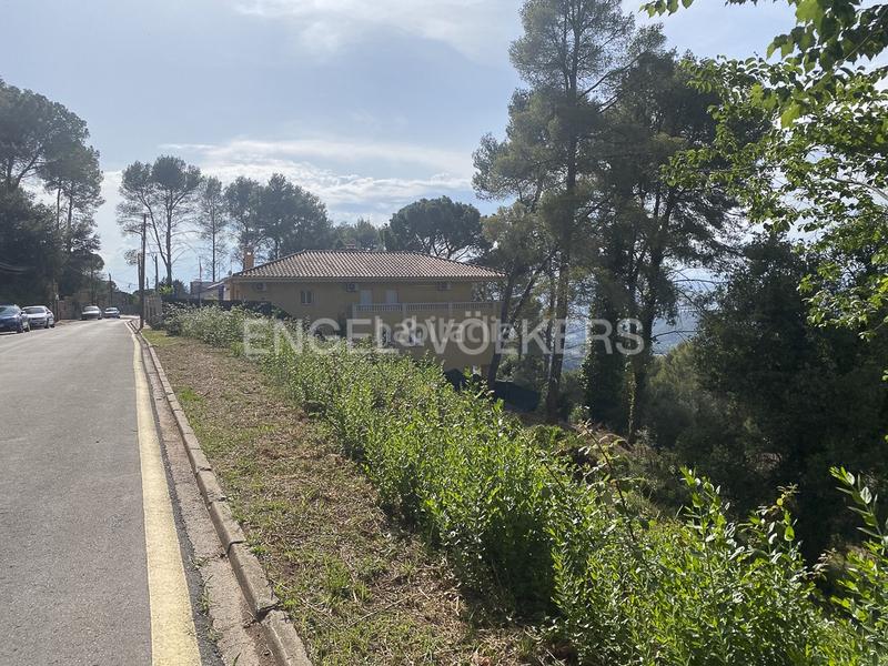 Foto 4344f1b3-c86d-4464-8d10-0b9d001c7852. Wohngrundstück in Martorell