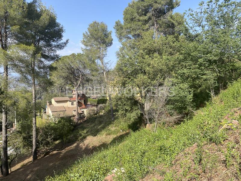 Foto 43972642-a9af-486b-bd87-80200d3ae229. Wohngrundstück in Martorell