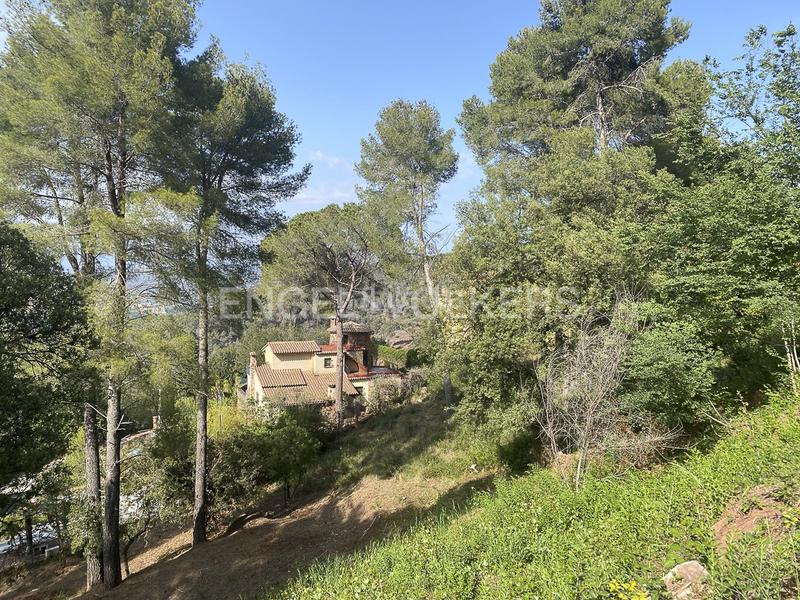 Foto 94adf9cc-d5a2-4b88-bd3d-378dc0debd97. Wohngrundstück in Martorell