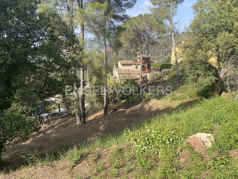 Foto d04c6d82-621f-48dc-96ef-7e53f401d797. Wohngrundstück in Martorell