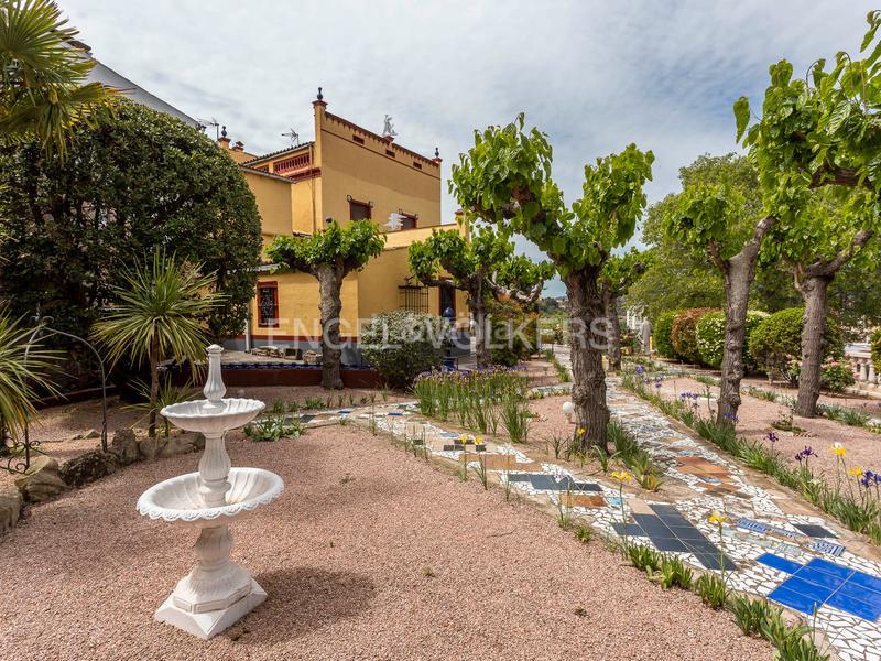 Foto e8a88737-0e90-4e3d-9b7e-6b20a1fa4bf7. Maison avec chauffage parking piscine dans Congost-Santa Caterina Manresa