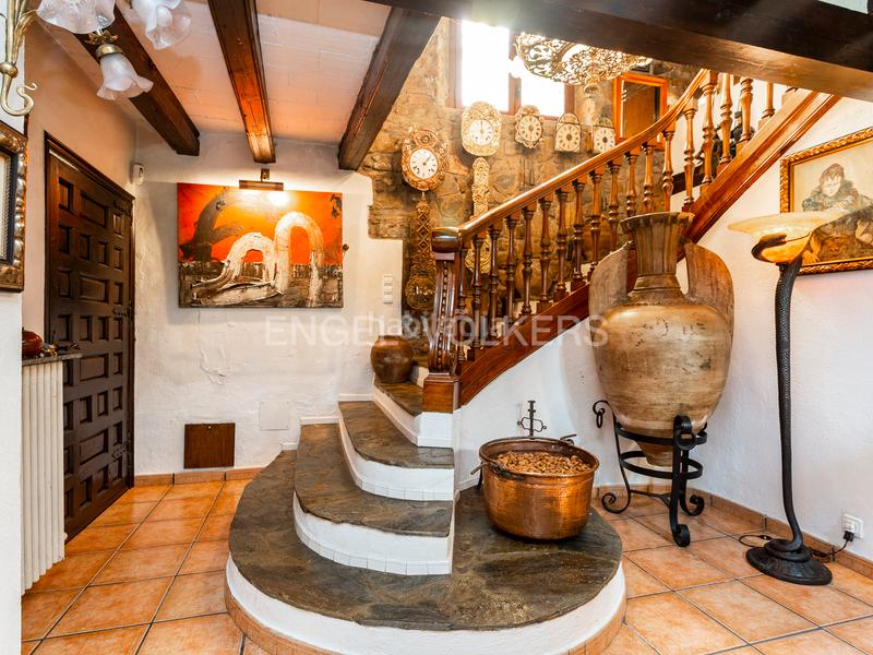 Foto f74429ce-3087-440e-8ecf-ef67a1c775a2. Maison avec chauffage parking piscine dans Congost-Santa Caterina Manresa