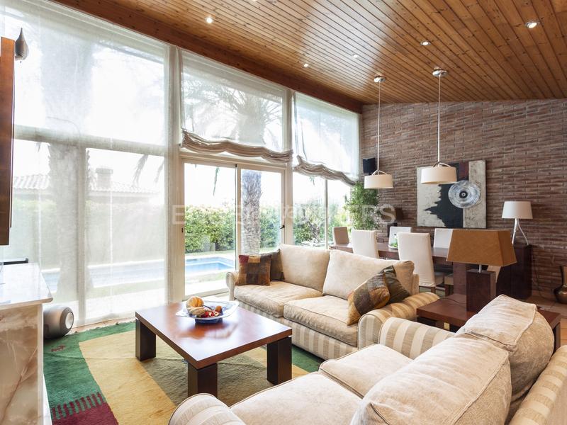 Foto c6d05a33-b5c3-4afb-87de-ca43a6f0d480. Maison avec chauffage piscine dans Urbanitzacions Sant Pol de Mar