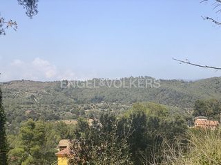 Solar urbano en Torrelles de Llobregat. Espléndidas vistas a solo 20 minutos de barcelona