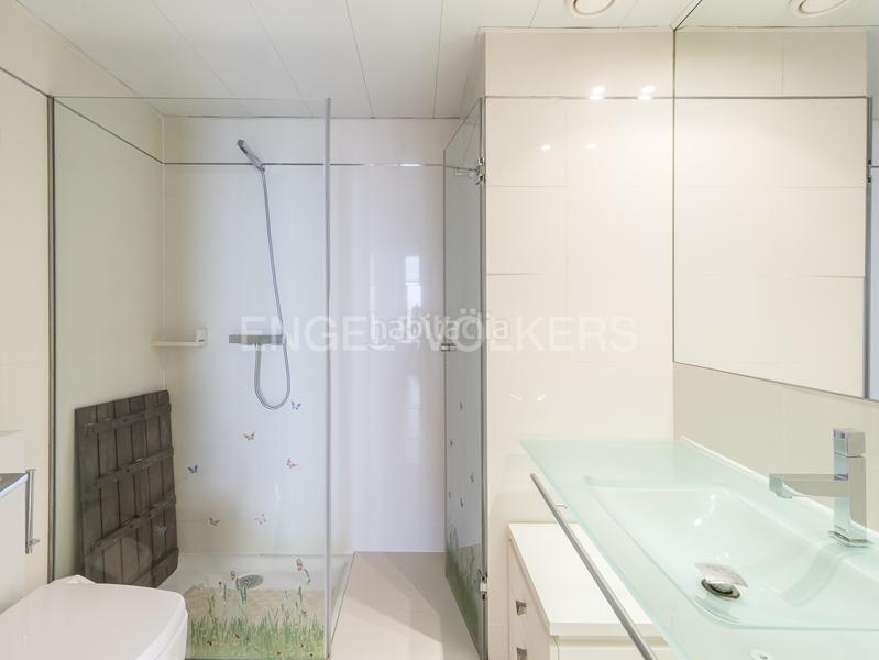 Foto 42408479-5965-4639-ad4d-0adf5087ec9f. Apartament amb calefacció aparcament piscina a Diagonal Mar i el Front Marítim del Poblenou Barcelona