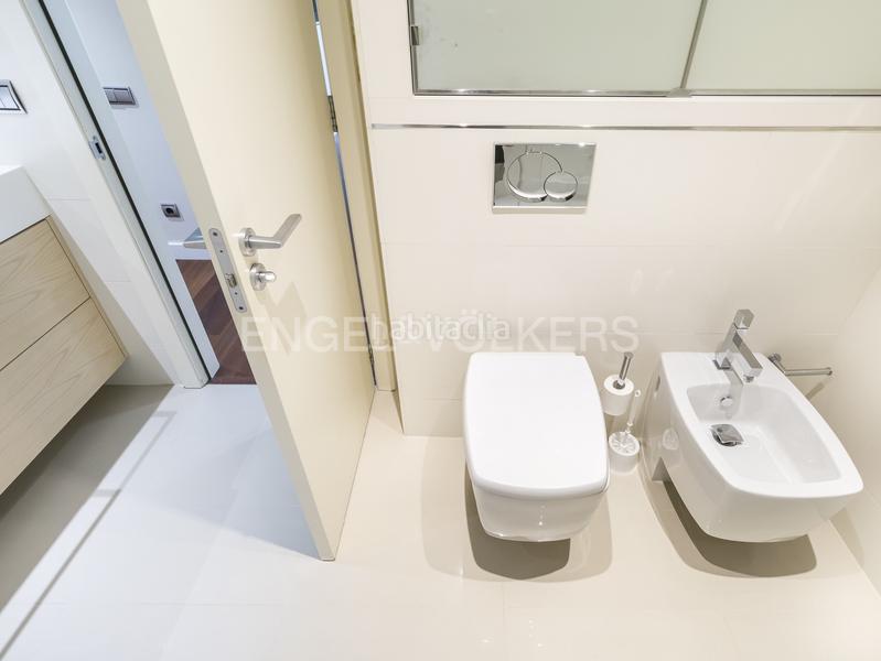 Foto 579596ab-5e15-4b7e-bf0c-d225d1260678. Apartament amb calefacció aparcament piscina a Diagonal Mar i el Front Marítim del Poblenou Barcelona