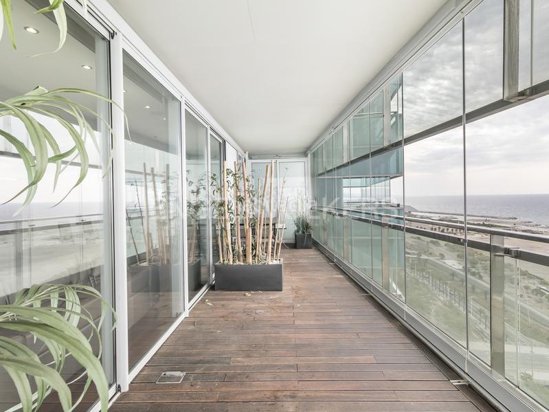 Foto 5c92ef65-0746-4c45-aab3-a35503f18e28. Apartament amb calefacció aparcament piscina a Diagonal Mar i el Front Marítim del Poblenou Barcelona
