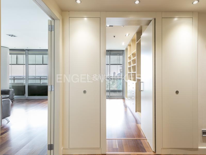 Foto 729962fe-09a4-4943-95d6-6b320912087b. Apartament amb calefacció aparcament piscina a Diagonal Mar i el Front Marítim del Poblenou Barcelona