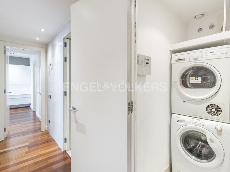 Foto 893a1e8c-e382-4905-a1cc-5c565e55e61e. Apartament amb calefacció aparcament piscina a Diagonal Mar i el Front Marítim del Poblenou Barcelona