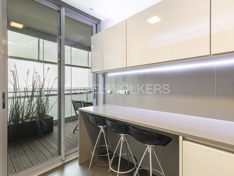 Foto b0573e75-c89c-4b6d-bac5-e4a1382c55bb. Apartament amb calefacció aparcament piscina a Diagonal Mar i el Front Marítim del Poblenou Barcelona