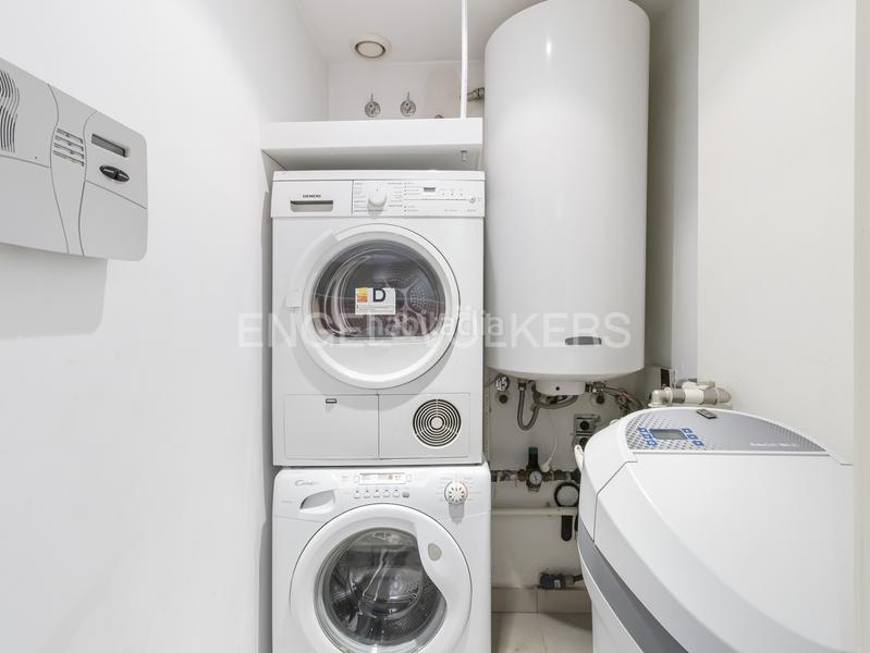 Foto b117d92a-fdba-4e69-b9b1-25cc3cea3489. Apartament amb calefacció aparcament piscina a Diagonal Mar i el Front Marítim del Poblenou Barcelona