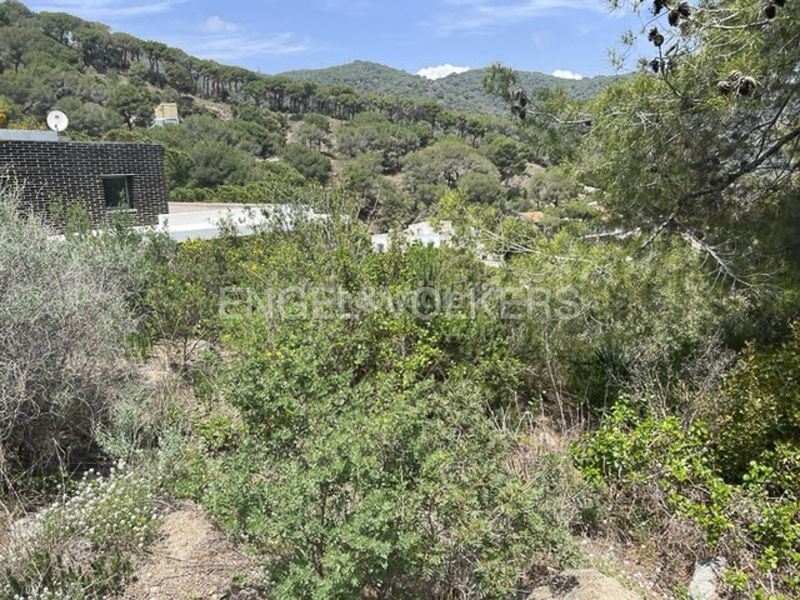 Foto 5ac7e002-5015-4605-8349-6feb46bd76af. Terreny residencial a Premià de Dalt