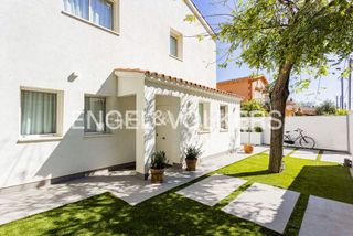 Haus in Mar i Sol. Elegancia y comodidad a un paso de todo