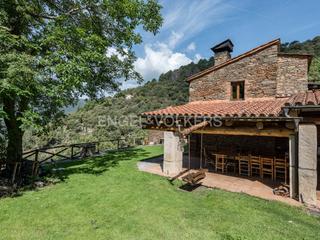 Masia a Fogars de Montclús. Espectacular masía en fogars de monclús