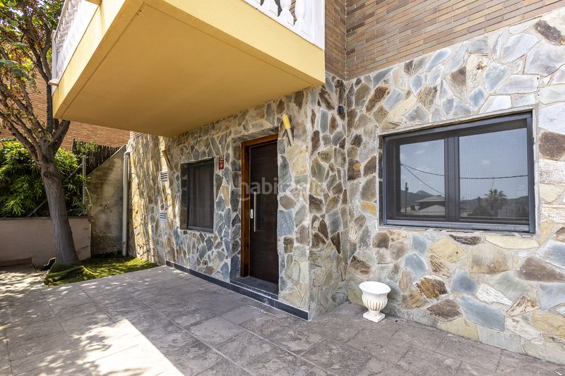 Foto edc4b8ba-a8fe-404e-b348-846d506344a5. Casa amb calefacció aparcament piscina a Cervelló