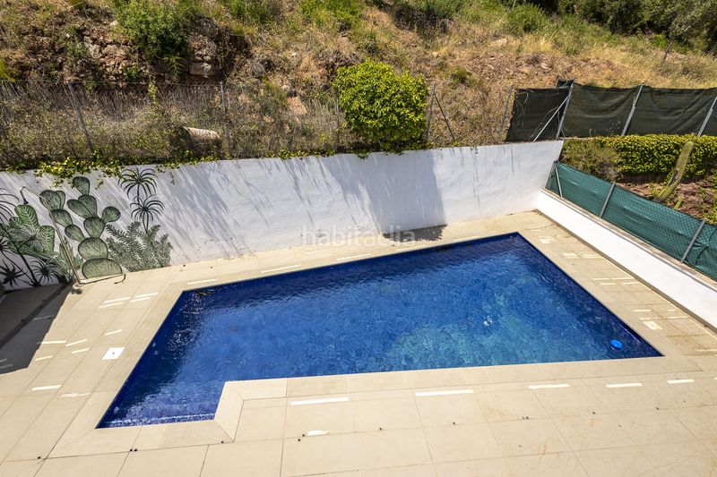 Foto fca18ea5-77e6-4368-8475-7d261e8398dc. Casa amb calefacció aparcament piscina a Cervelló