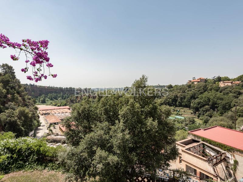 Foto 30bc8e72-7041-4490-85de-026697bbd832. Casale con riscaldamento piscina in Poble - Casc Antic Castellar del Vallès