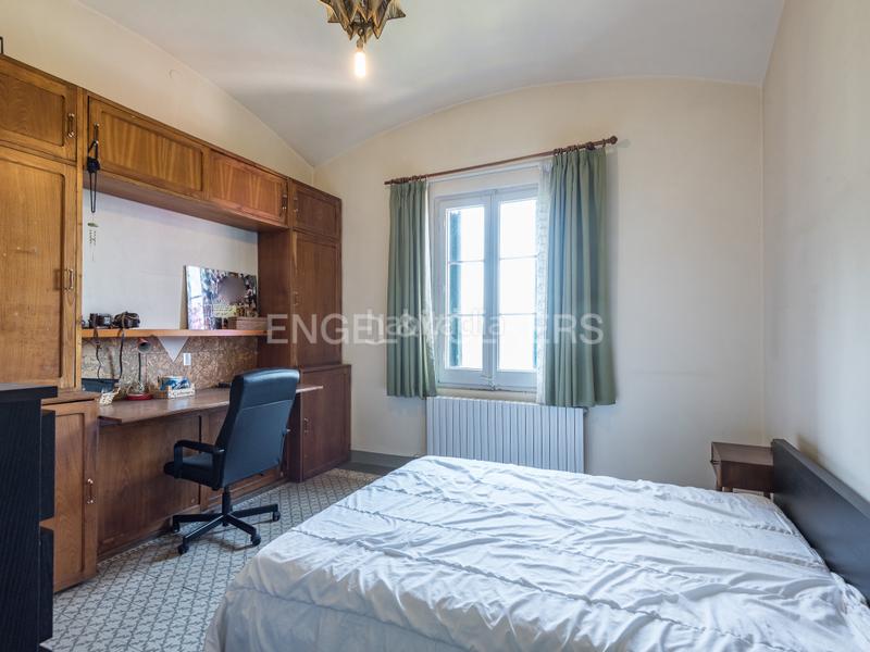 Foto 58abd575-9211-4734-87bf-0d9796fcc78e. Casale con riscaldamento piscina in Poble - Casc Antic Castellar del Vallès