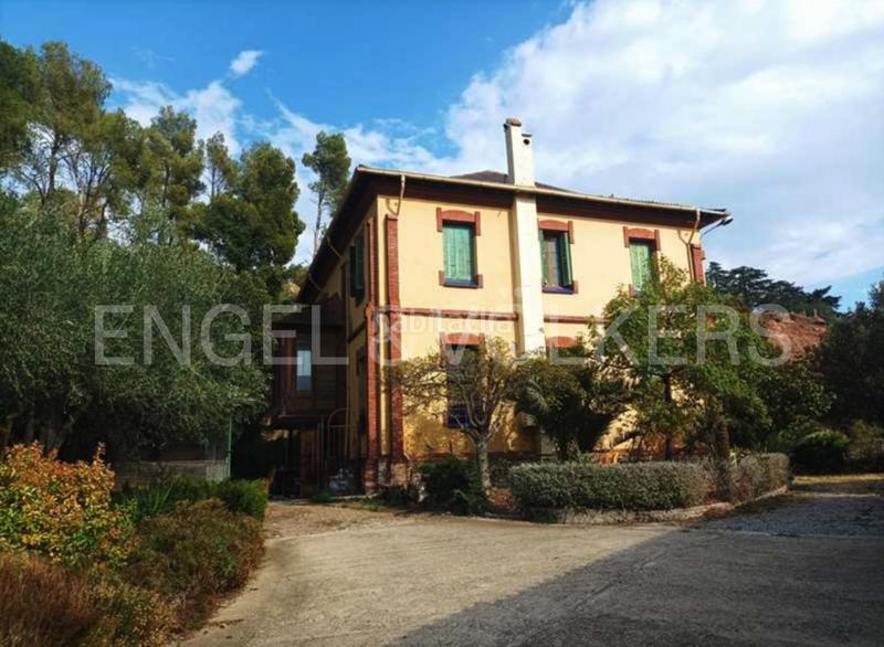 Foto 610c544e-8dce-41d6-a82a-2d28b99695c9. Casale con riscaldamento piscina in Poble - Casc Antic Castellar del Vallès