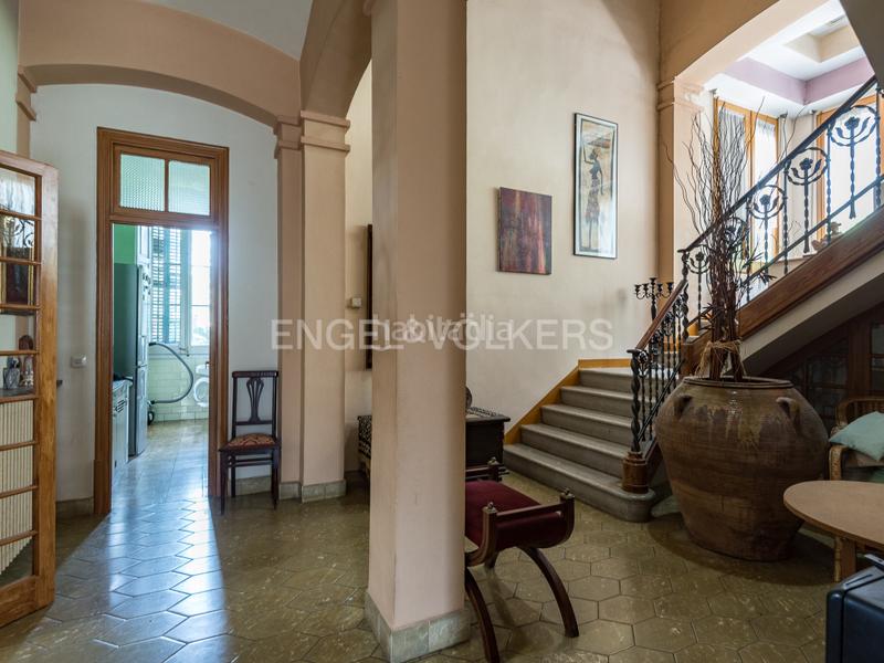 Foto 8d3133c4-6ce4-4f54-be0c-37f293ec4f97. Casale con riscaldamento piscina in Poble - Casc Antic Castellar del Vallès