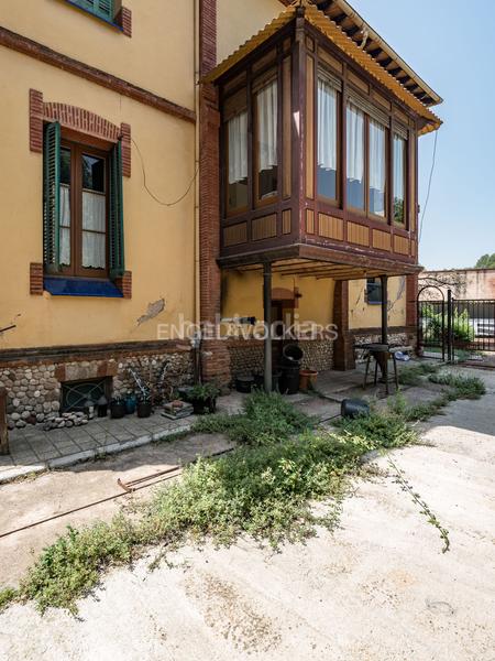 Foto 98dc400d-0fe7-4ed0-95f4-d781508a3985. Casale con riscaldamento piscina in Poble - Casc Antic Castellar del Vallès