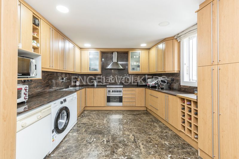 Foto 535243ef-c851-4f52-931b-3b1d39144552. Casa amb calefacció aparcament piscina a Centre-Nucli Antic Premià de Mar