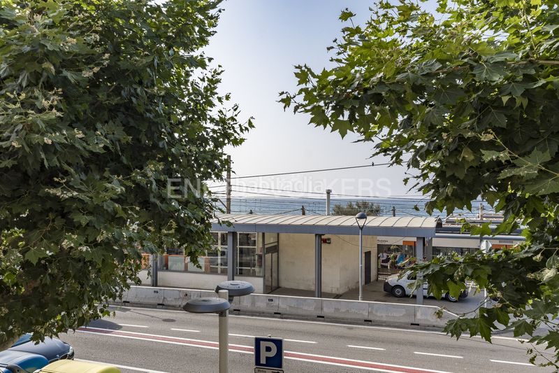 Foto 7129dd64-07d7-4d6e-8507-82ccc9128bca. Casa amb calefacció aparcament piscina a Centre-Nucli Antic Premià de Mar