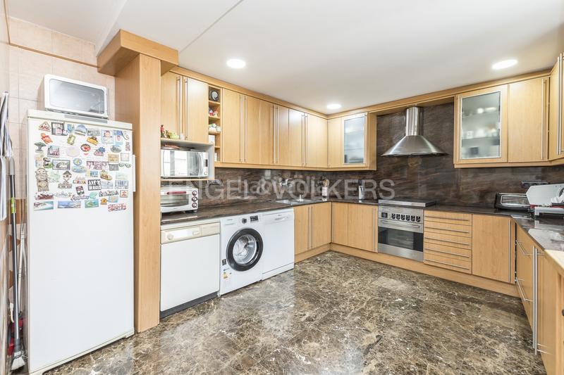 Foto 0f0fd012-3dbd-4fb1-99ec-8ae95bc04de0. House with heating pool in Centre-Nucli Antic Premià de Mar