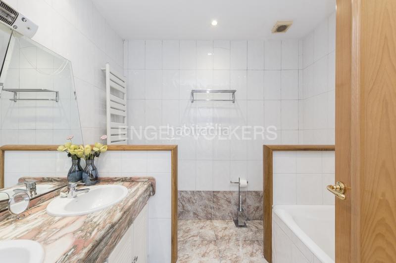 Foto 8ebe789f-74cd-4704-bd4a-f189f3549800. House with heating pool in Centre-Nucli Antic Premià de Mar