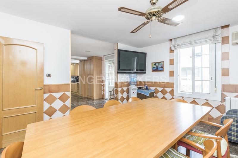 Foto 9c980cd0-933e-461e-b11c-6ccaf319b3a7. House with heating pool in Centre-Nucli Antic Premià de Mar