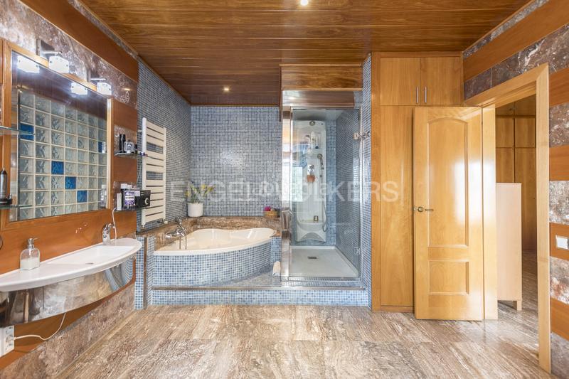 Foto c2def55c-51e1-4097-9688-5bdc12c7d5cd. House with heating pool in Centre-Nucli Antic Premià de Mar