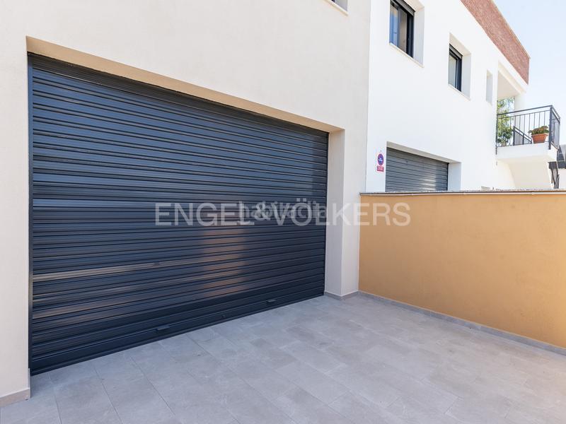 Foto e95cb814-08f7-4d0d-a87a-302c18314292. Casa espectacular chalet en Sant Muç en Sant Muç Rubí