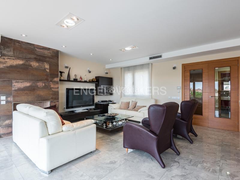 Foto 325948a5-3b03-485f-8086-95e059c39ea4. Casa con riscaldamento piscina in Sant Vicenç Centre Sant Vicenç de Montalt