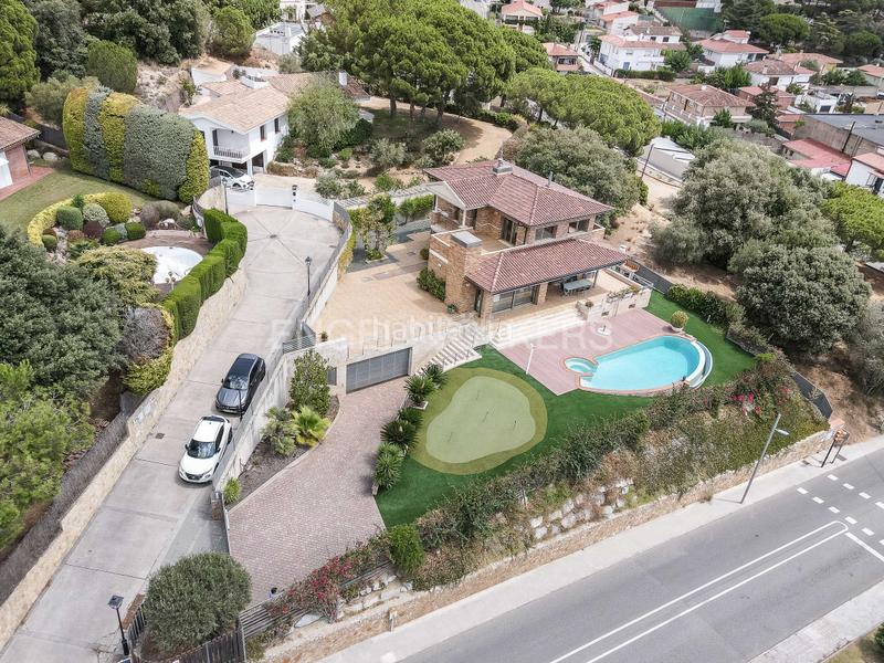 Foto 35fabef3-ecc7-4470-8b0c-2ac8aa1b9ff6. Casa con riscaldamento piscina in Sant Vicenç Centre Sant Vicenç de Montalt