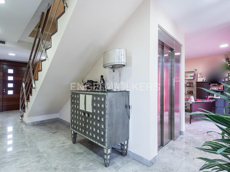 Foto 37ef6bef-0620-4fcc-a53b-3d98d675f7eb. Casa con riscaldamento piscina in Sant Vicenç Centre Sant Vicenç de Montalt