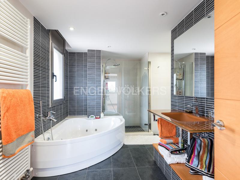 Foto 4267ba5b-a404-4b9c-be3a-cbf2bbe163dc. Casa con riscaldamento piscina in Sant Vicenç Centre Sant Vicenç de Montalt