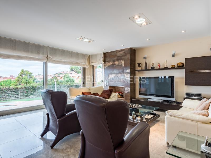 Foto 615849da-7bc2-4ea2-8d54-4f6544ffe336. Casa con riscaldamento piscina in Sant Vicenç Centre Sant Vicenç de Montalt