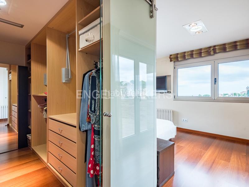 Foto 6ea7d9a3-2bac-47d1-92fc-cb60fc31af31. Casa con riscaldamento piscina in Sant Vicenç Centre Sant Vicenç de Montalt