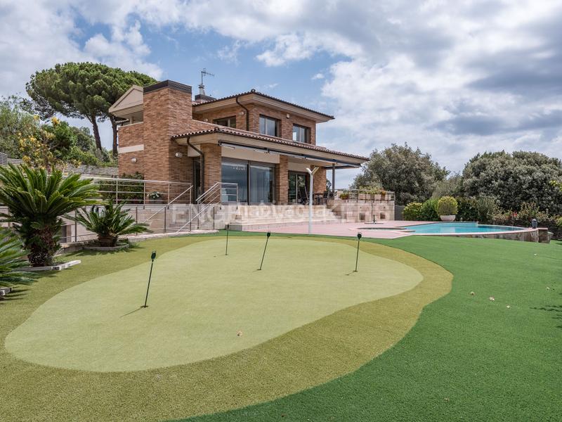 Foto e44fa119-d9cc-4673-93d4-ef0cb4ebfb9e. Casa con riscaldamento piscina in Sant Vicenç Centre Sant Vicenç de Montalt