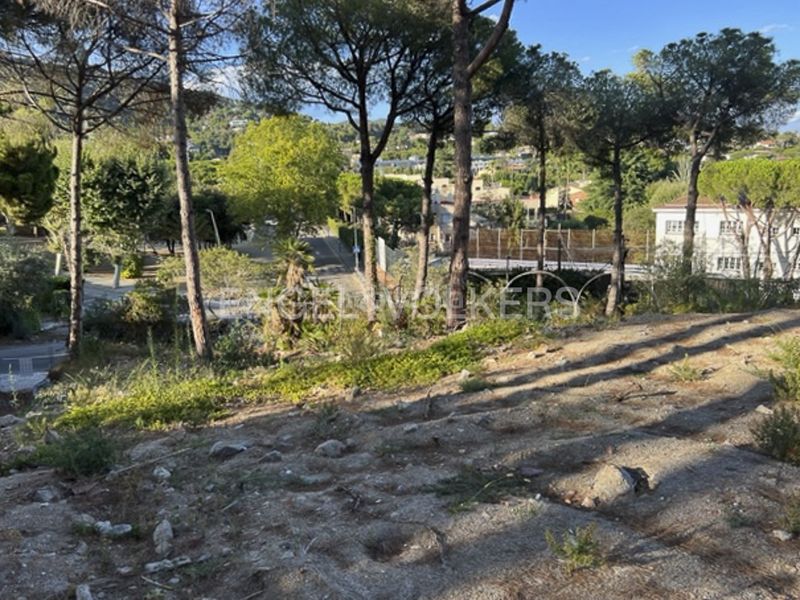 Foto 4b47d139-02f3-4877-bc1b-2fc40cb490f0. Terreny residencial a Premià de Dalt