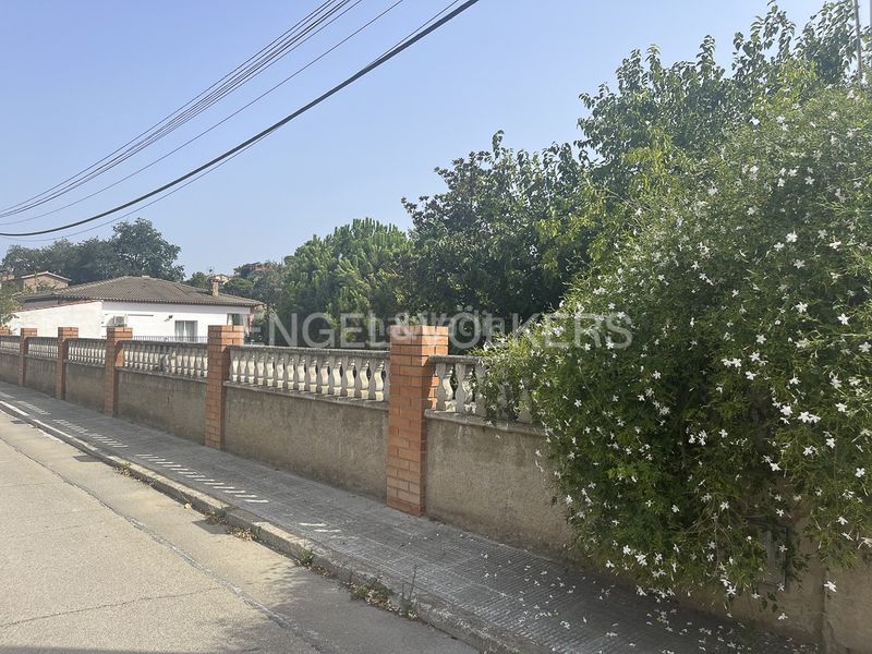 Foto ad65d3cd-6d92-45c6-a555-5427caee32f6. Wohngrundstück in Lliçà d´Amunt
