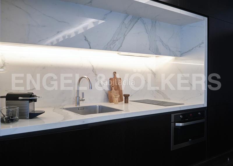 Foto f8aae69a-9a14-44b1-8ce9-7bffc117c717. Alquiler apartamento espectacular piso en paseo de gracia en Barcelona